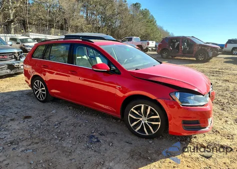 2016 Volkswagen Golf Sportwagen S z USA, uszkodzony, nr VIN 3VWC17AU5GM520512